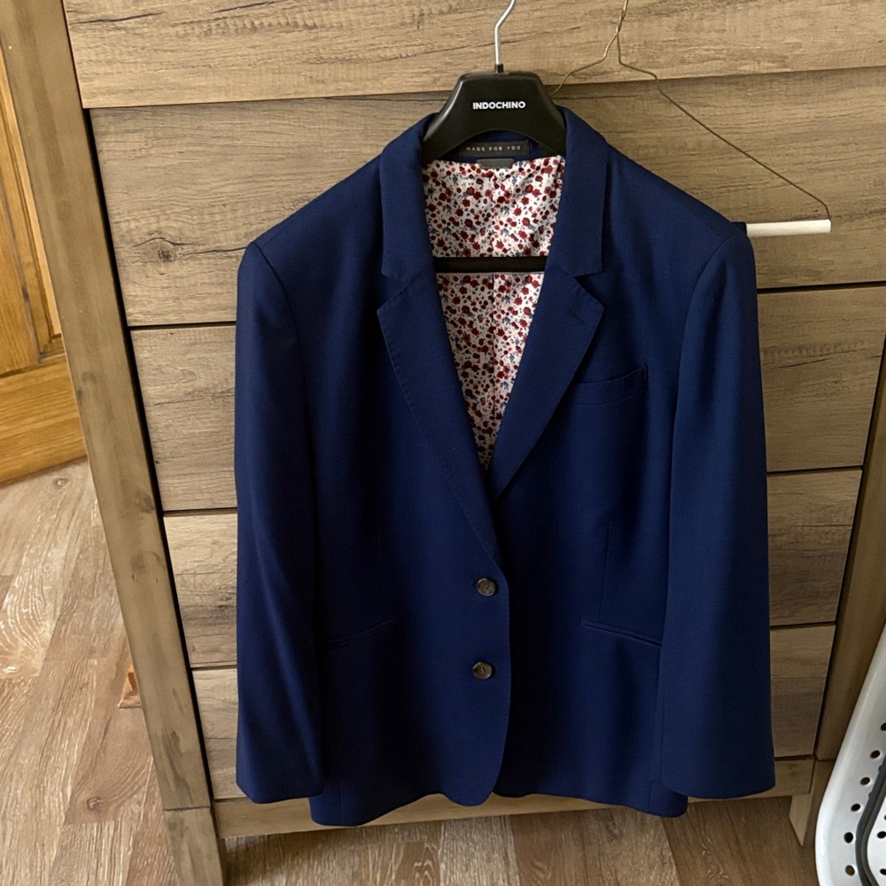 Indochino Dark Blue with Red Floral Lining suit set